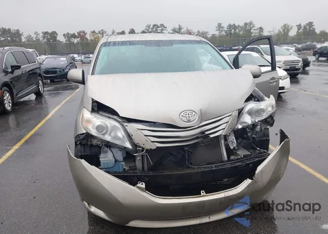 2015 Toyota Sienna Le 8 Passenger from USA, damaged, VIN 5TDKK3DC4FS651369